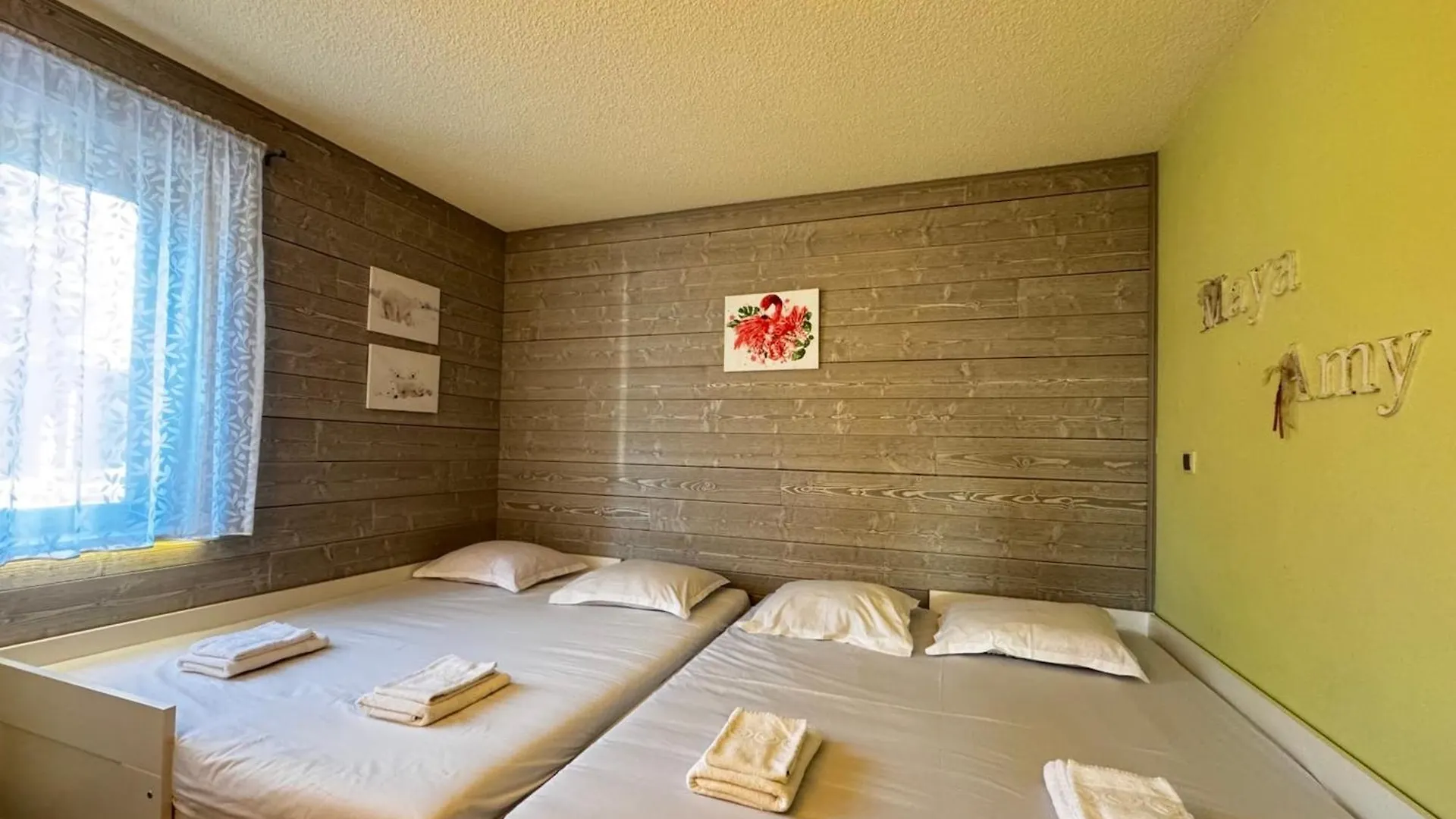 Apartment With Balconies On The Snow Front Megeve